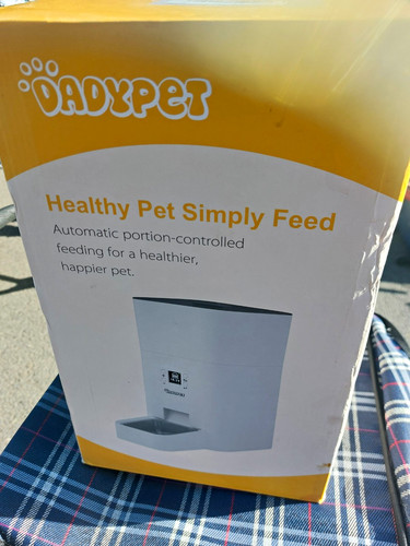 Automatic pet feeder - automatic,