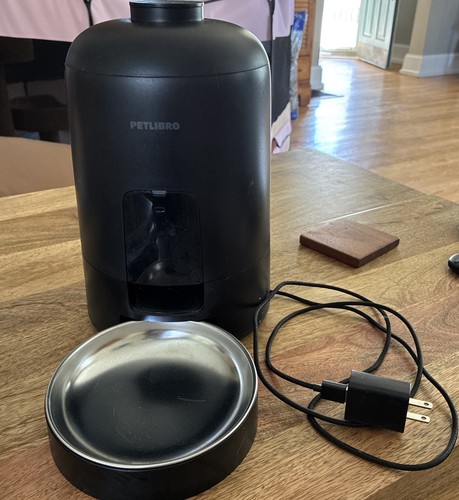 Petlibro automatic cat feeder - cat,